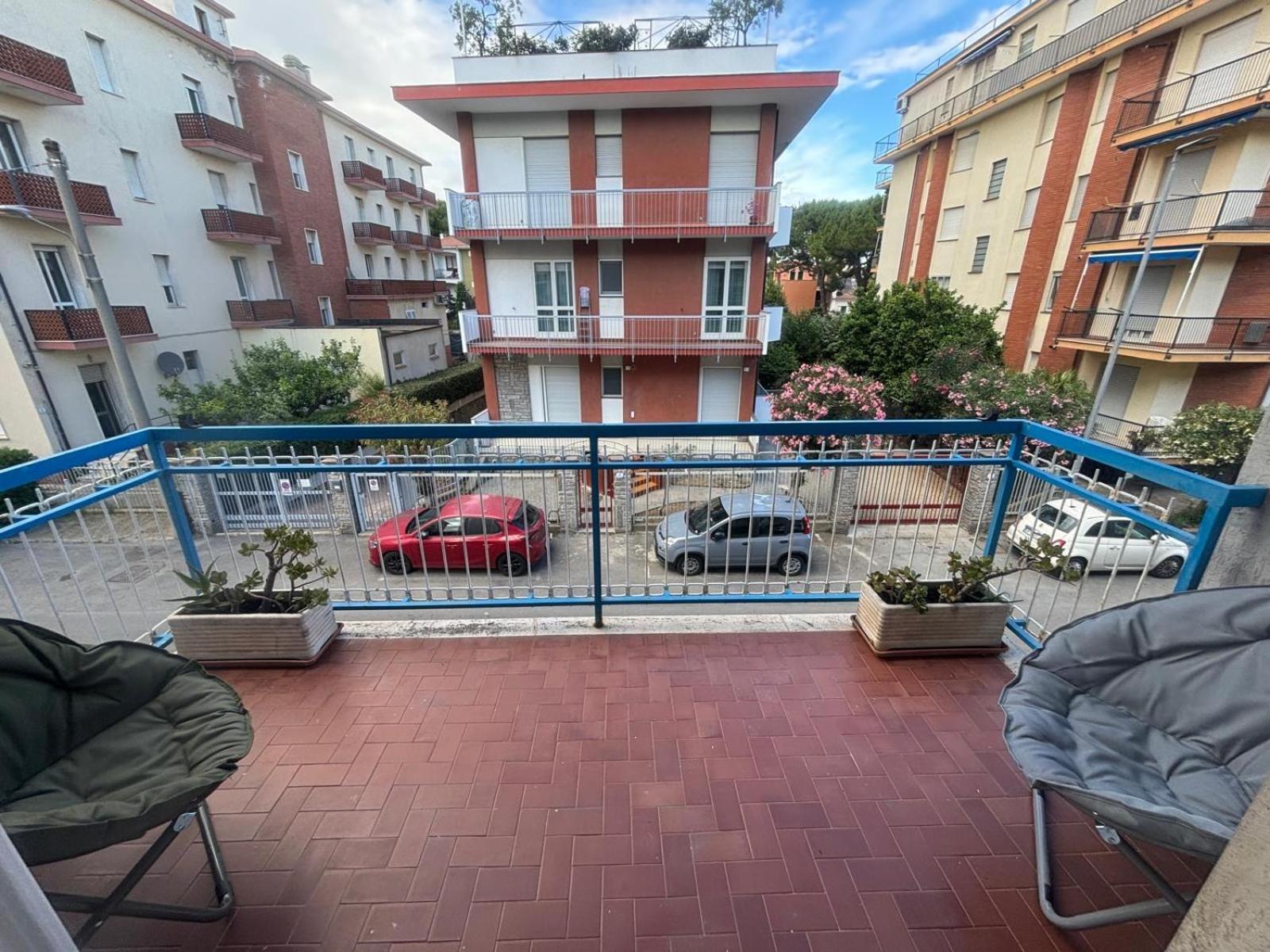 Appartamento A 100 Mt Dalla Spiaggia Diano Marina Kültér fotó